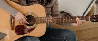 How To Play Guitar With Long Nails: Best Helpful Guide