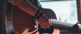 How Many Frets Does an Acoustic Guitar Has?5 amazing facts