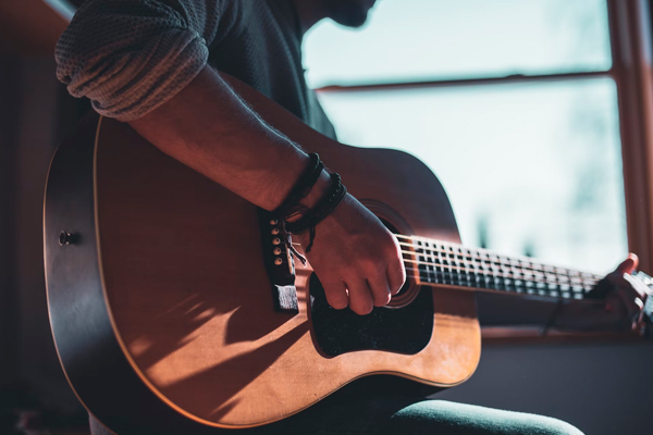 How Many Frets Does an Acoustic Guitar Has?5 amazing facts